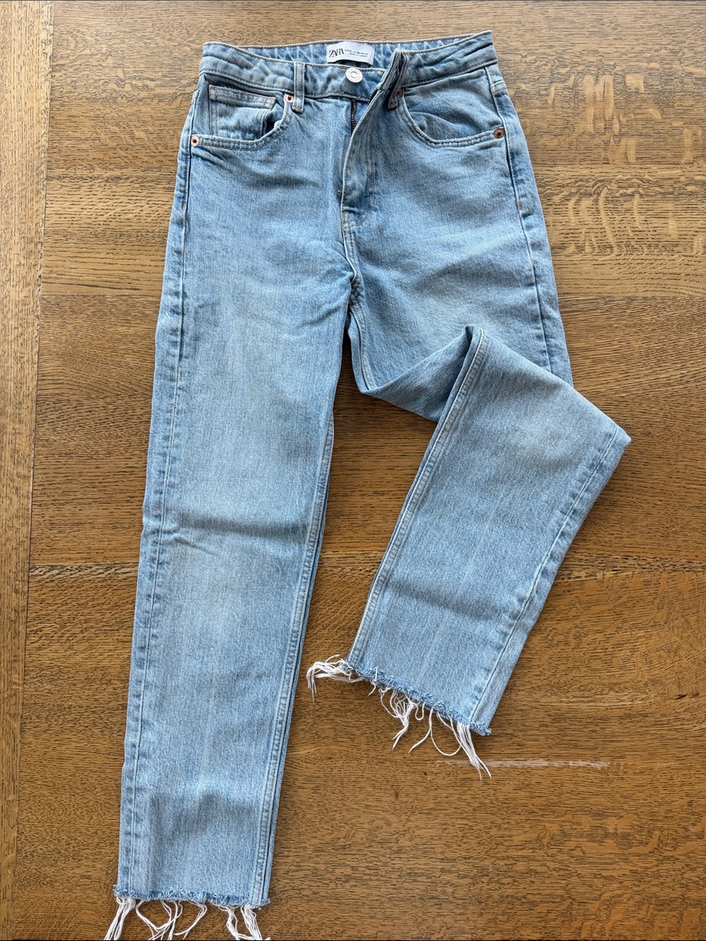 Zara Light Wash Straight-Leg Jeans with Frayed Hem